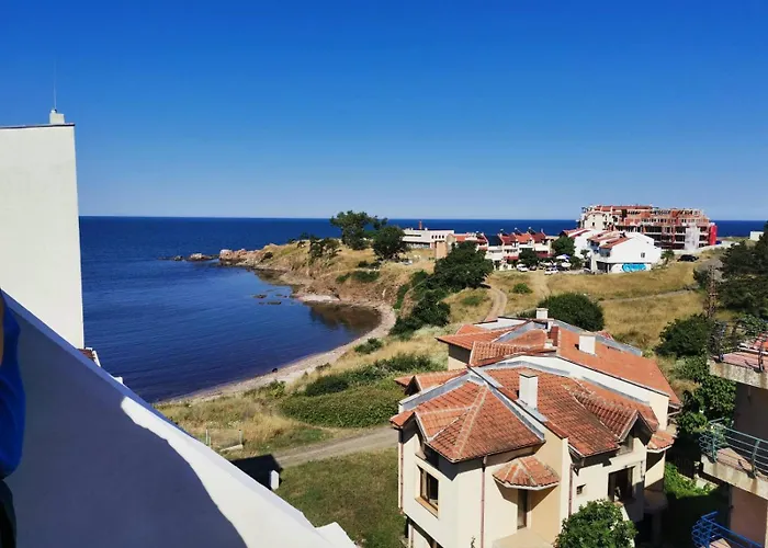 за гости кирови Αγαθούπολη